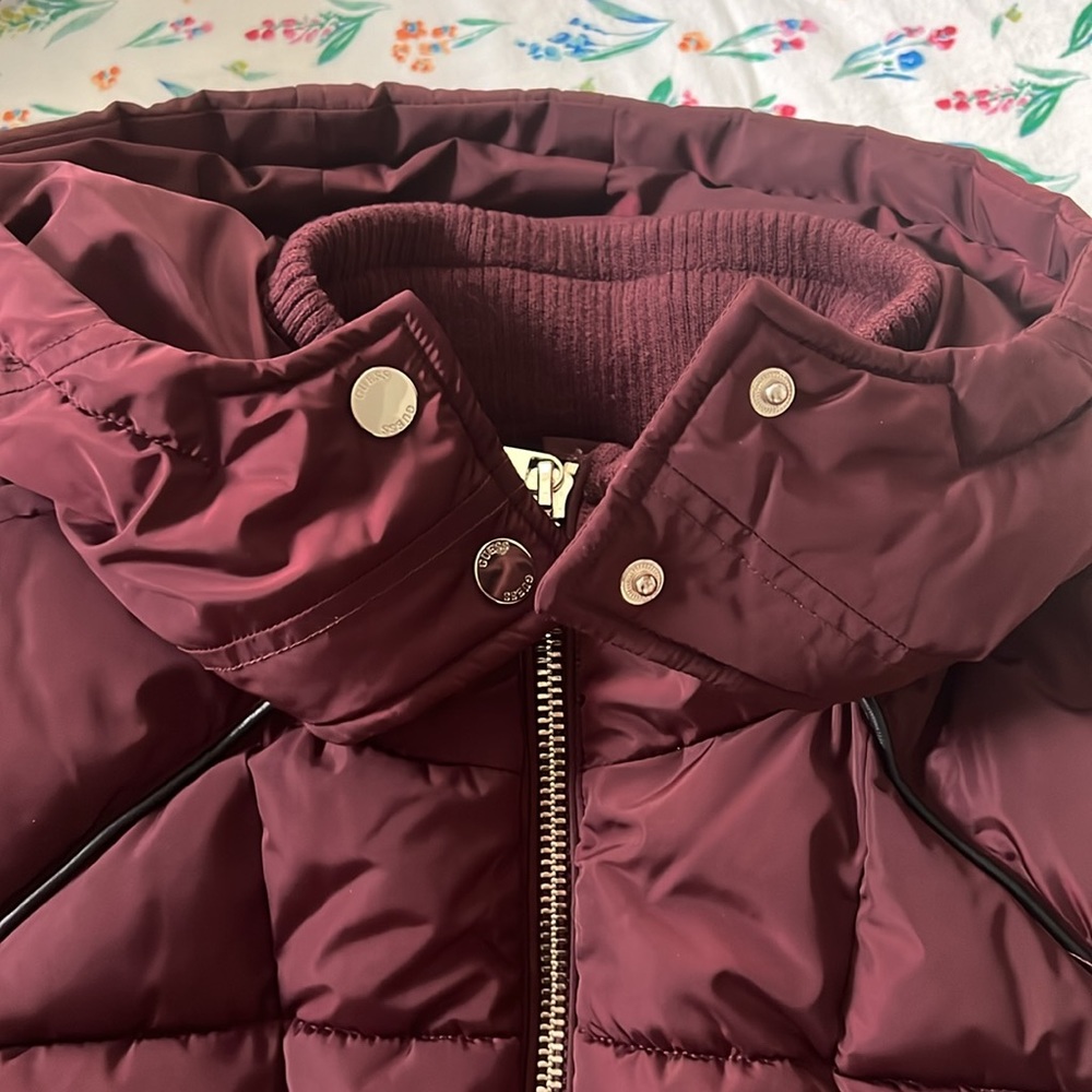 Guess Winter Jacket with hood, women’s size M - Picture 9 of 12